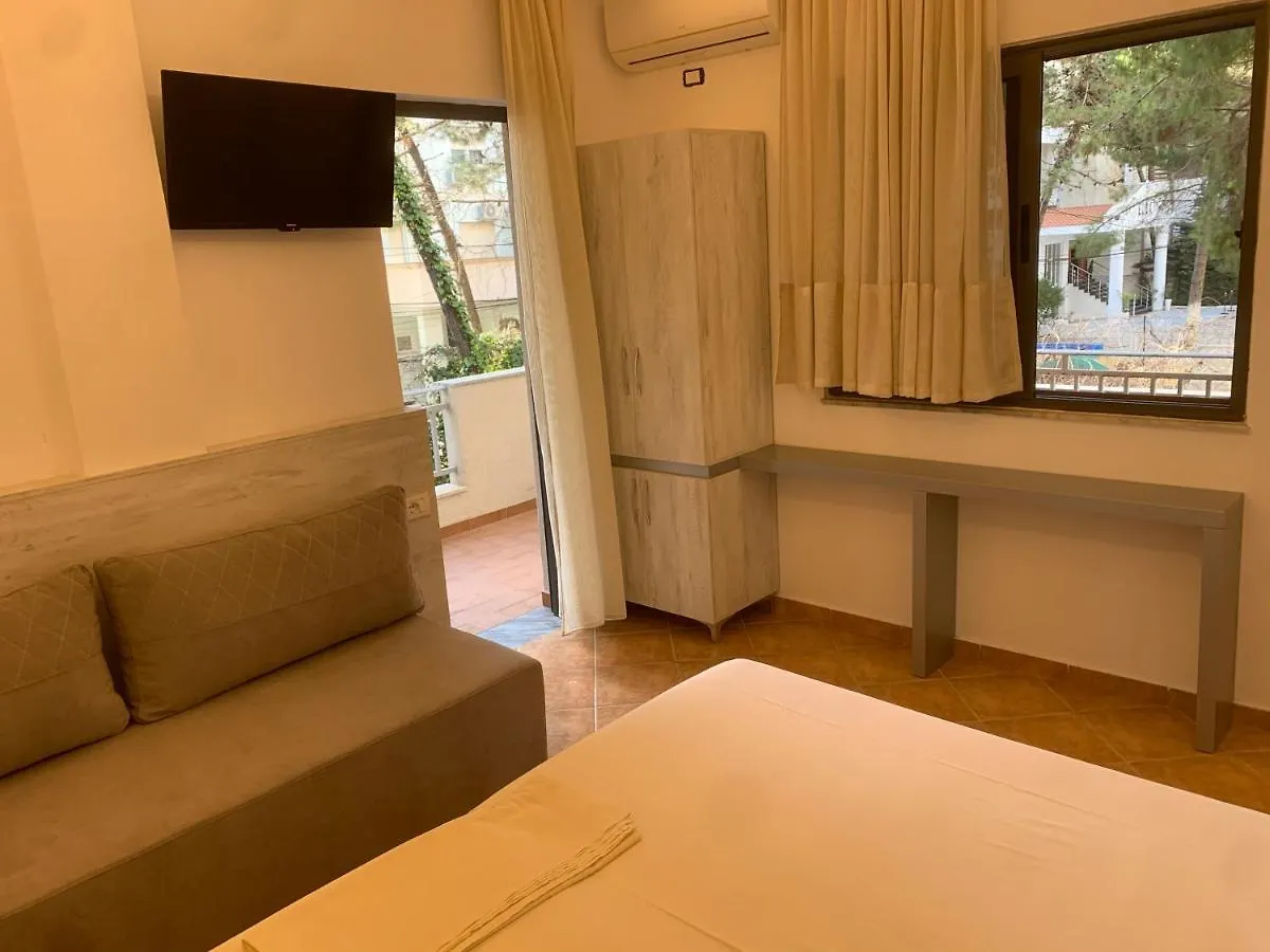 Villa Arberia Kryemëdhej Aparthotel