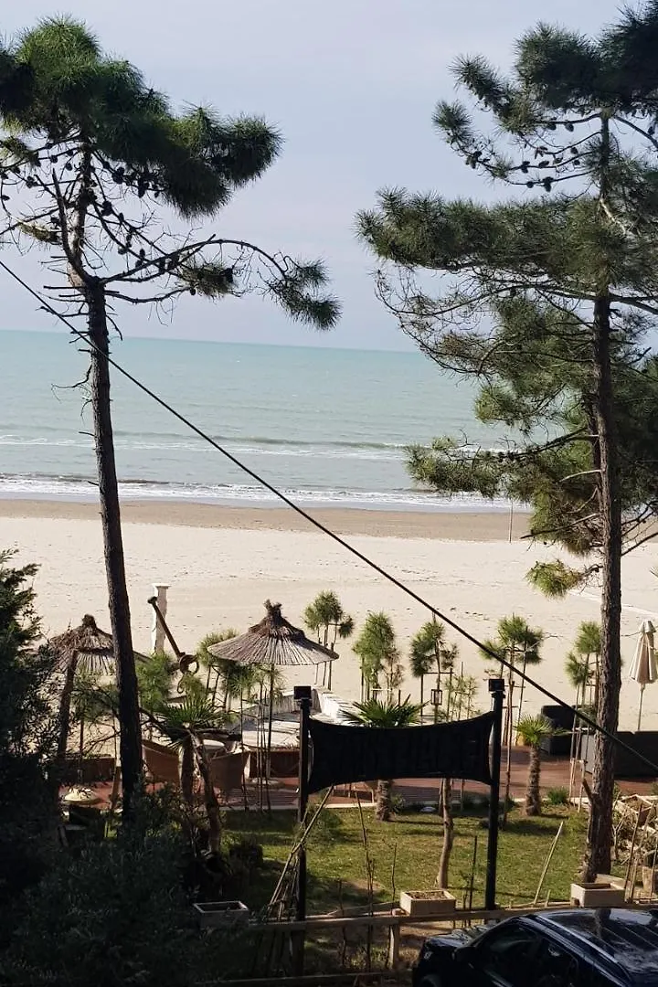 Villa Arberia Kryemëdhej Aparthotel