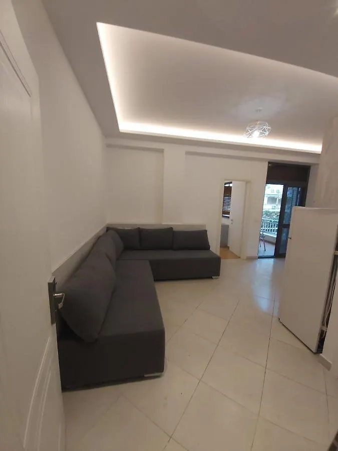 Villa Arberia Kryemedhej Aparthotel