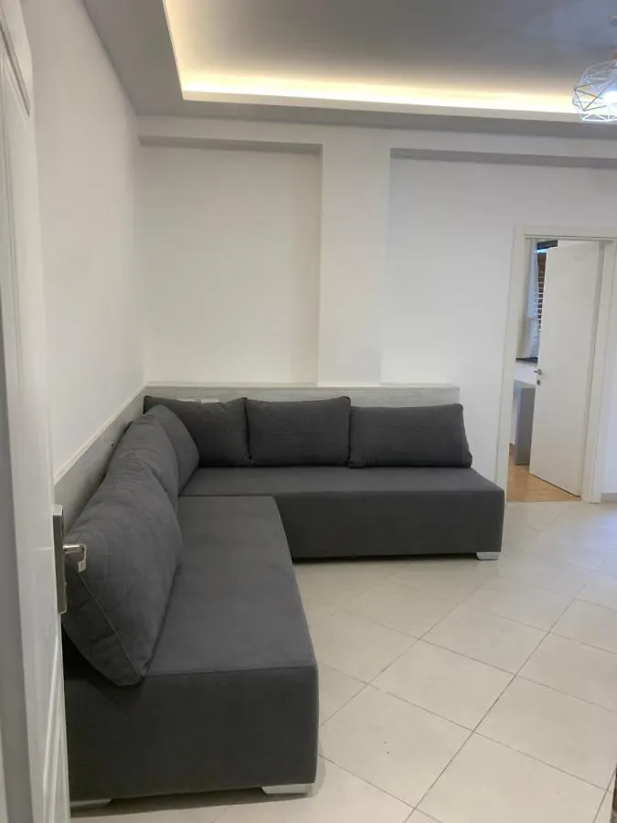 Aparthotel Villa Arberia Kryemedhej